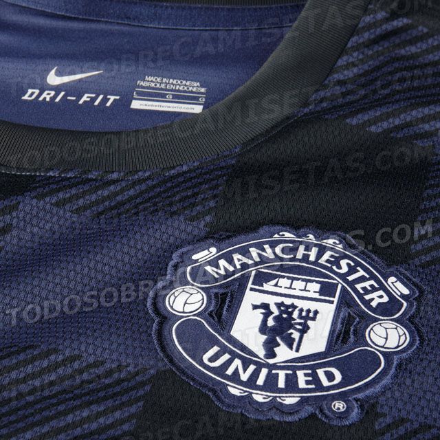 manchester united 2013 away kit