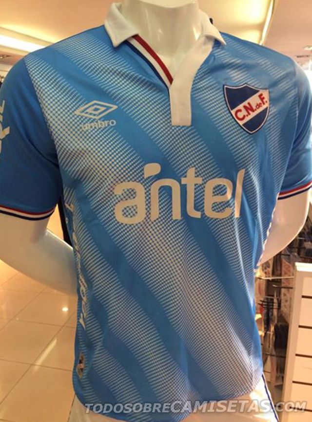 Camiseta celeste Umbro de Nacional de Montevideo 2015