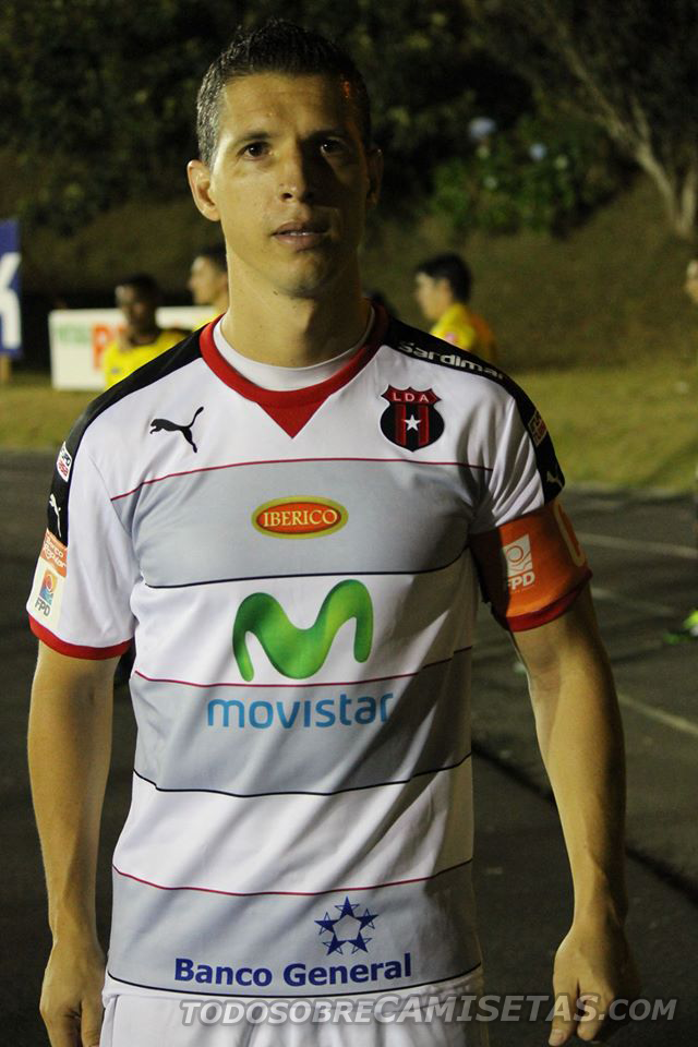 Camisetas Puma de Liga Deportiva Alajuelense 2016