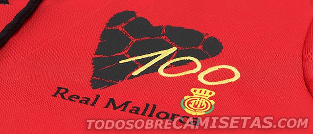 Camiseta conmemorativa Macron 100 años del RCD Mallorca