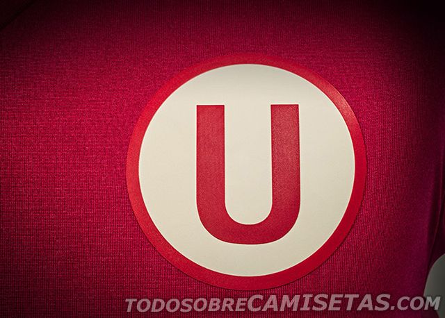 Camisetas Umbro de Universitario de Deportes 2016
